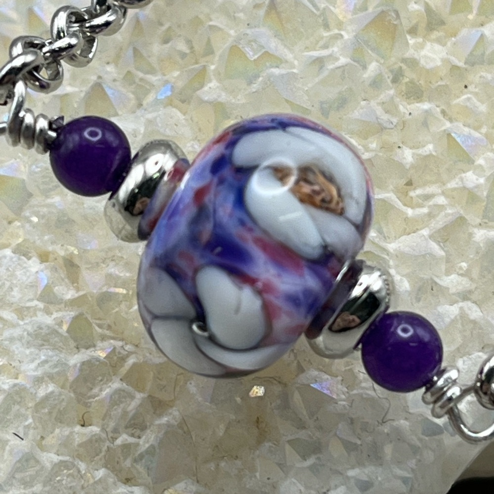 Silver and Purple Beaded Bracelet - Picture 5 of 7